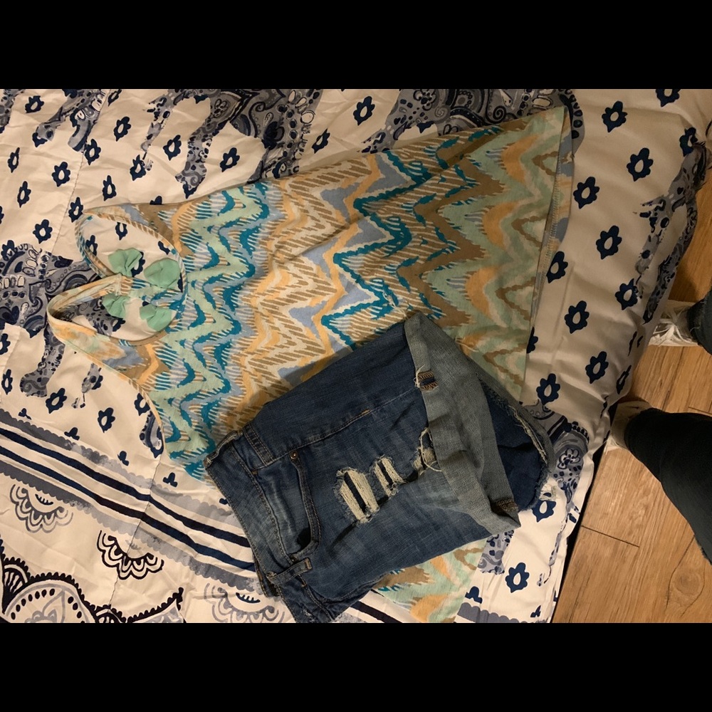 Bow tank top! NWOT